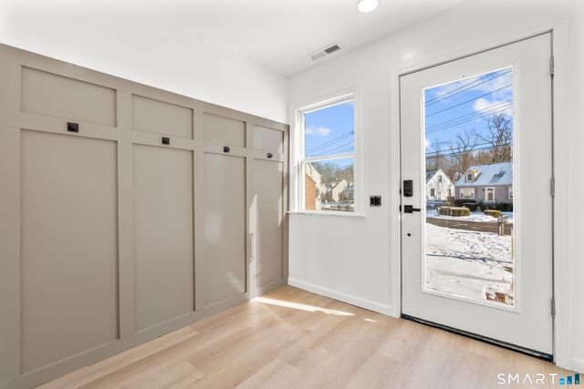 106 Burr Street, East Haven, CT 06512