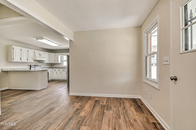 711 Parkway Boulevard, Elizabethton, TN 37643