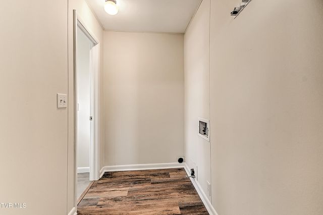 711 Parkway Boulevard, Elizabethton, TN 37643