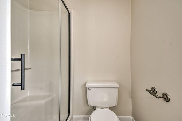 711 Parkway Boulevard, Elizabethton, TN 37643