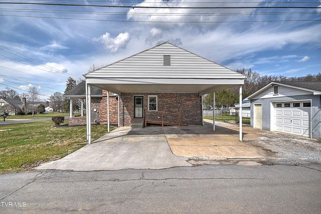 711 Parkway Boulevard, Elizabethton, TN 37643