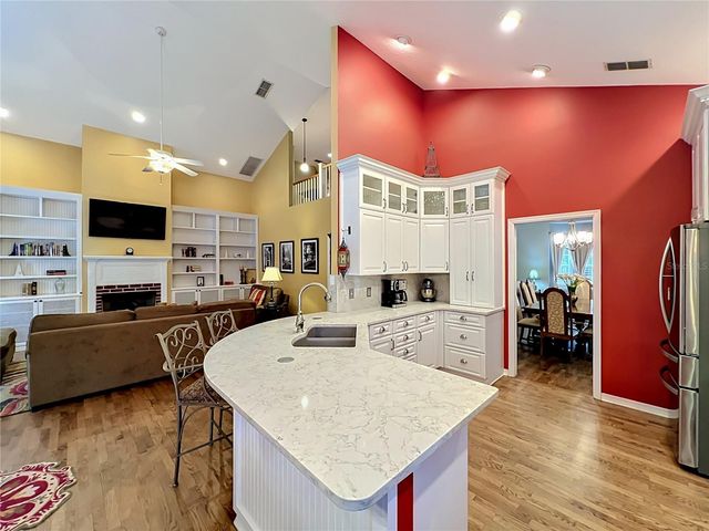 2433 STONEVIEW ROAD, Orlando, FL 32806