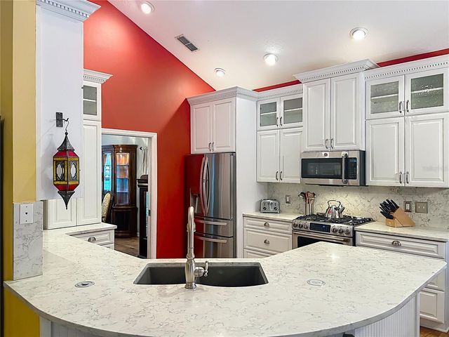 2433 STONEVIEW ROAD, Orlando, FL 32806