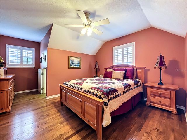 2433 STONEVIEW ROAD, Orlando, FL 32806
