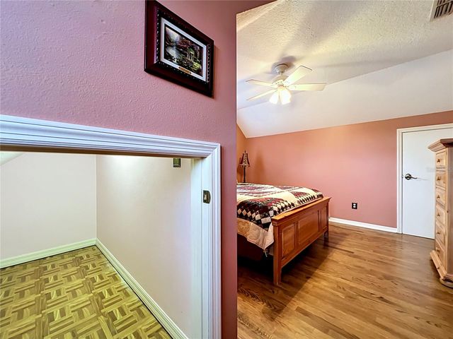 2433 STONEVIEW ROAD, Orlando, FL 32806