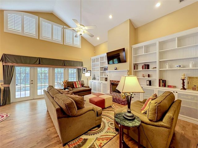2433 STONEVIEW ROAD, Orlando, FL 32806