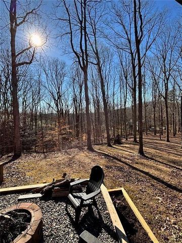 163 Beauregards Knob, Ellijay, GA 30536