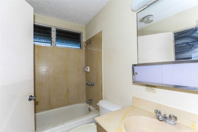 45-649 Kulukeoe Place, Kaneohe, HI 96744