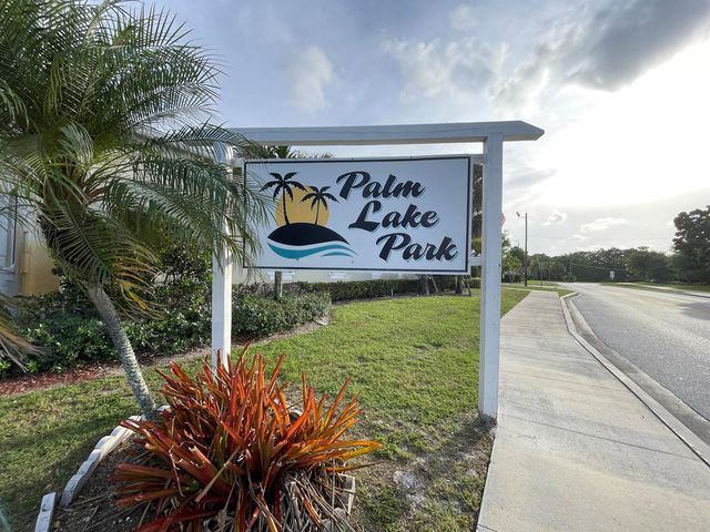1566 NW 9th Avenue, Stuart, FL 34994