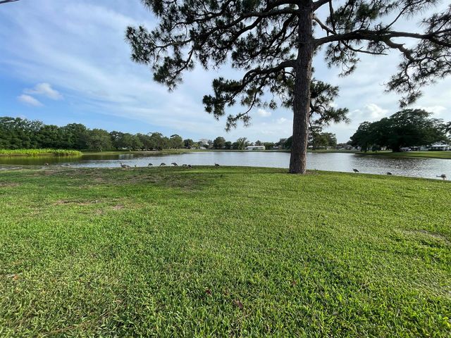 1566 NW 9th Avenue, Stuart, FL 34994