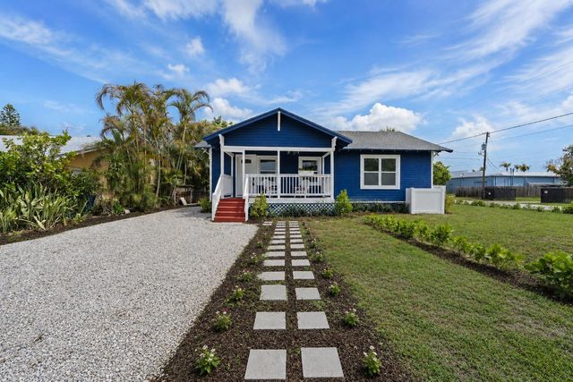 1566 NW 9th Avenue, Stuart, FL 34994