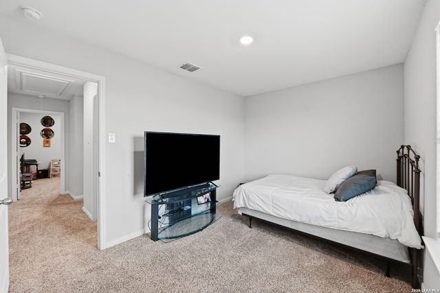 7806 Cactus Plum Dr, San Antonio, TX 78254