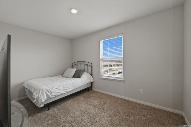 7806 Cactus Plum Dr, San Antonio, TX 78254