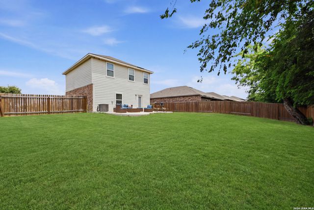 7806 Cactus Plum Dr, San Antonio, TX 78254