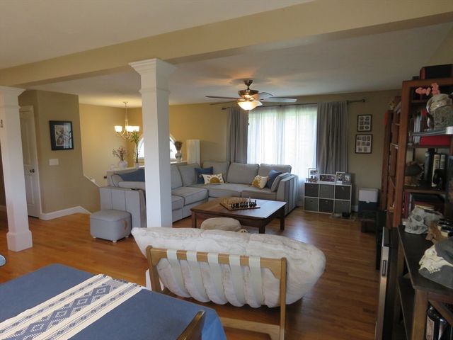 587 Tremont St, Taunton, MA 02780