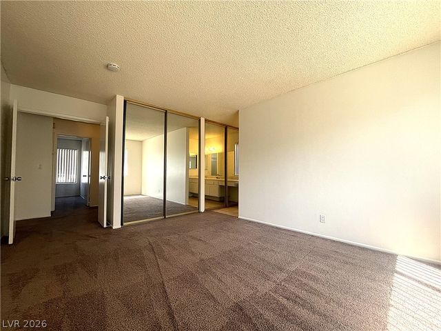 4200 Candleberry Court, Las Vegas, NV 89103