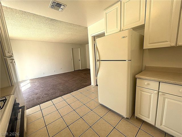 4200 Candleberry Court, Las Vegas, NV 89103