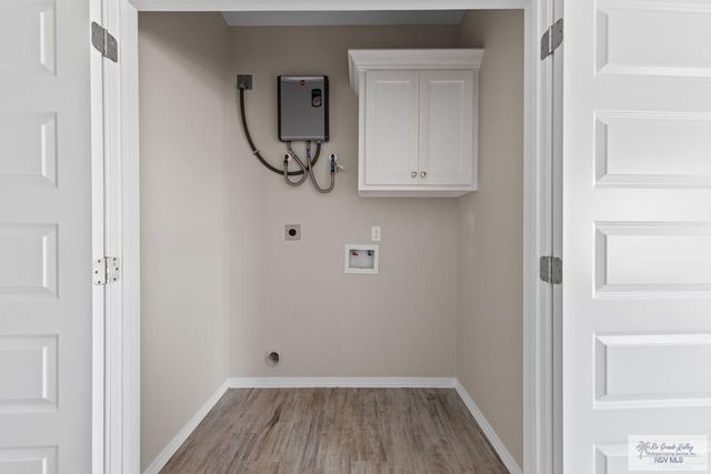 2425 N Valley Circle, La Feria, TX 78559