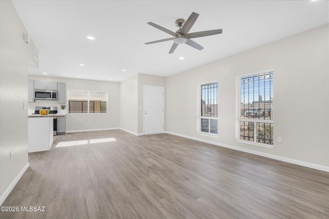 71 E Santa Chalice Drive, Green Valley, AZ 85614