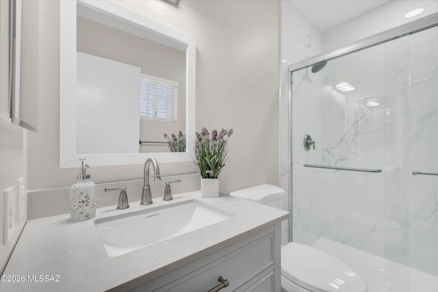 71 E Santa Chalice Drive, Green Valley, AZ 85614