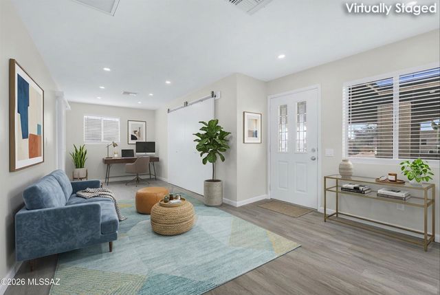 71 E Santa Chalice Drive, Green Valley, AZ 85614