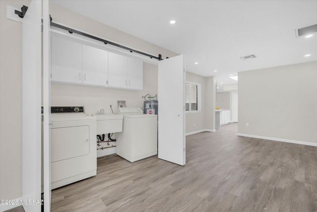 71 E Santa Chalice Drive, Green Valley, AZ 85614