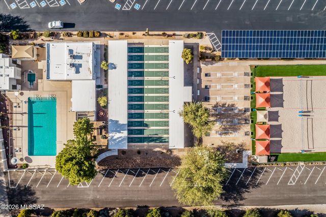 71 E Santa Chalice Drive, Green Valley, AZ 85614