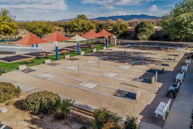 71 E Santa Chalice Drive, Green Valley, AZ 85614