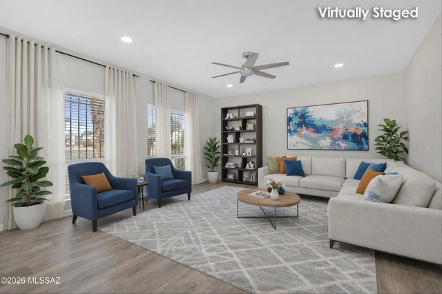 71 E Santa Chalice Drive, Green Valley, AZ 85614