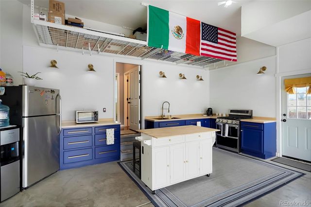 10293 Salida Street, Commerce City, CO 80022