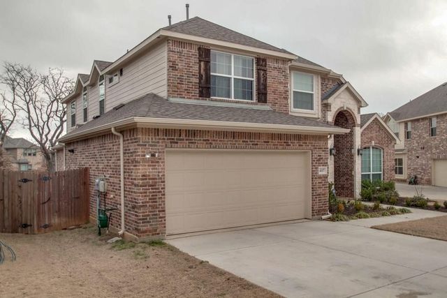 4117 Autumn Path Road, Denton, TX 76208