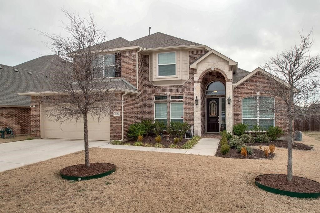 4117 Autumn Path Road, Denton, TX 76208