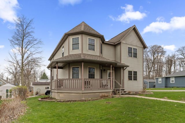 22301 Forest Ave Avenue, Lagrange Twp, MI 49031