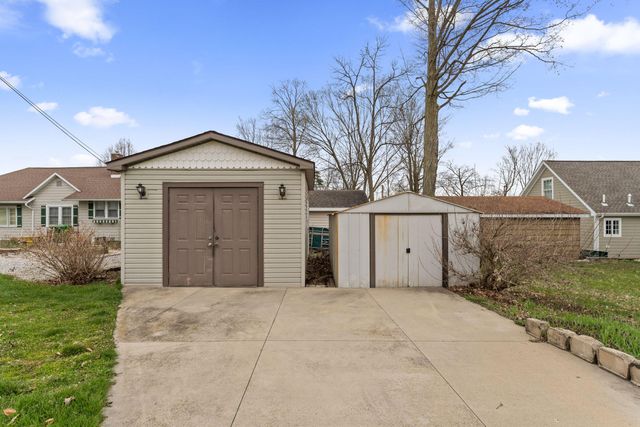 22301 Forest Ave Avenue, Lagrange Twp, MI 49031