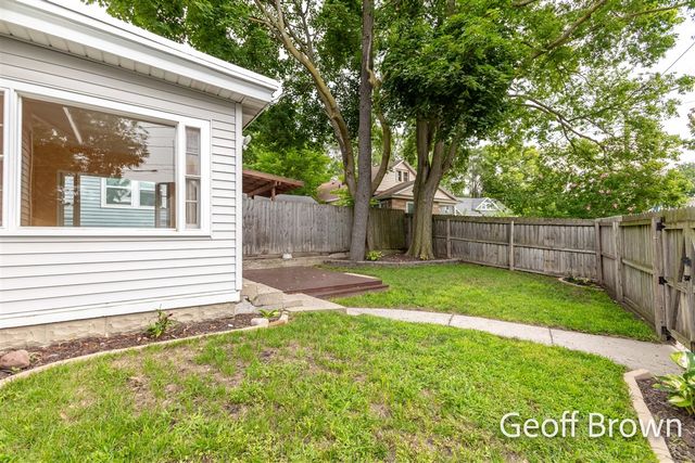 481 Graceland Street, Grand Rapids, MI 49505
