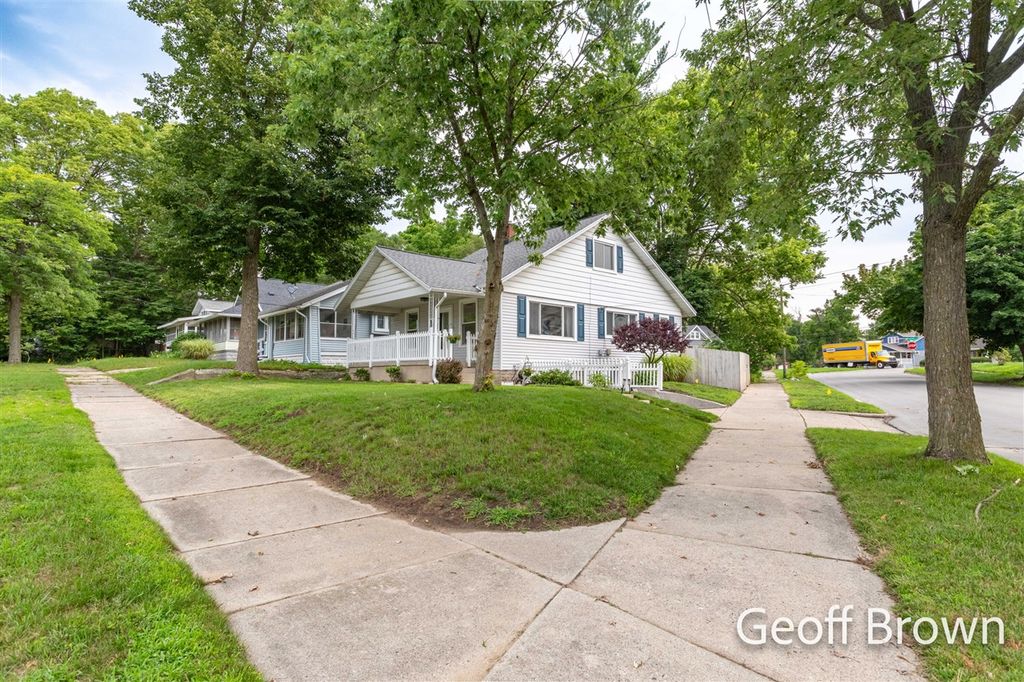 481 Graceland Street, Grand Rapids, MI 49505