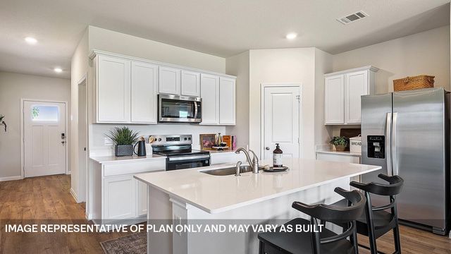 213 Southridge TRL, Marble Falls, TX 78654