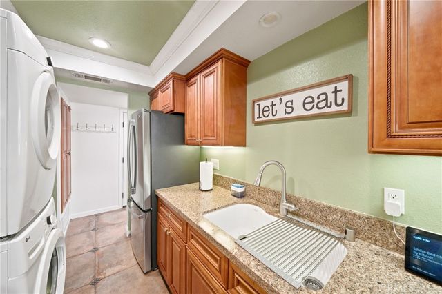 1675 W Lambert Rd. 17 E, La Habra, CA 90631