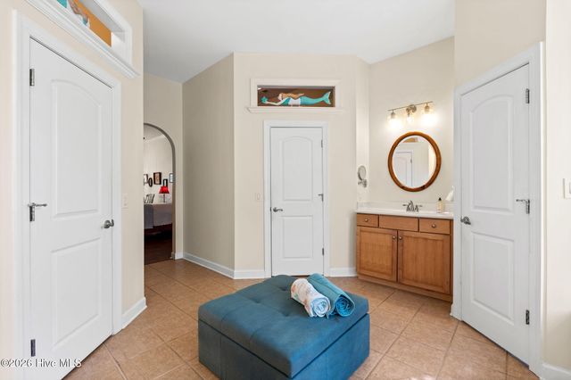 1872 Oak Harbour Drive SW, Ocean Isle Beach, NC 28469