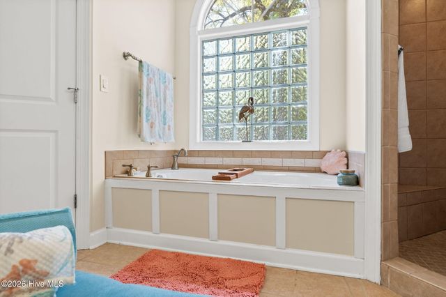 1872 Oak Harbour Drive SW, Ocean Isle Beach, NC 28469