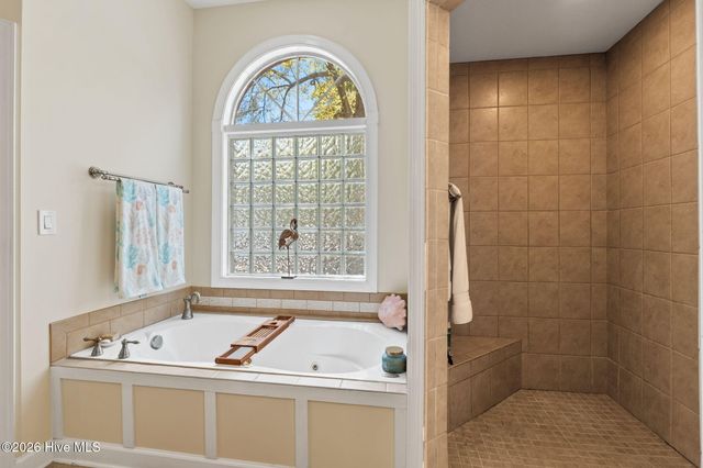 1872 Oak Harbour Drive SW, Ocean Isle Beach, NC 28469