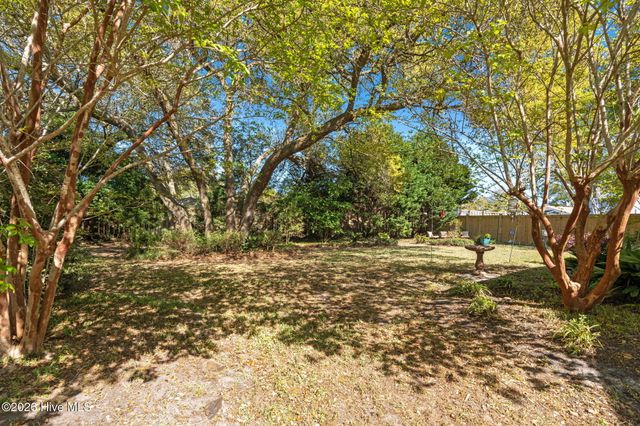 1872 Oak Harbour Drive SW, Ocean Isle Beach, NC 28469