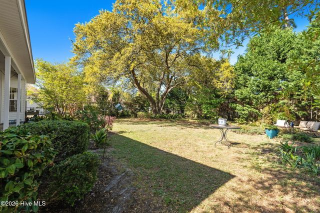 1872 Oak Harbour Drive SW, Ocean Isle Beach, NC 28469