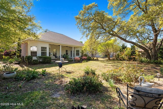 1872 Oak Harbour Drive SW, Ocean Isle Beach, NC 28469