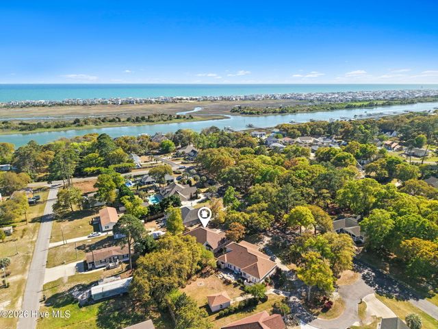 1872 Oak Harbour Drive SW, Ocean Isle Beach, NC 28469