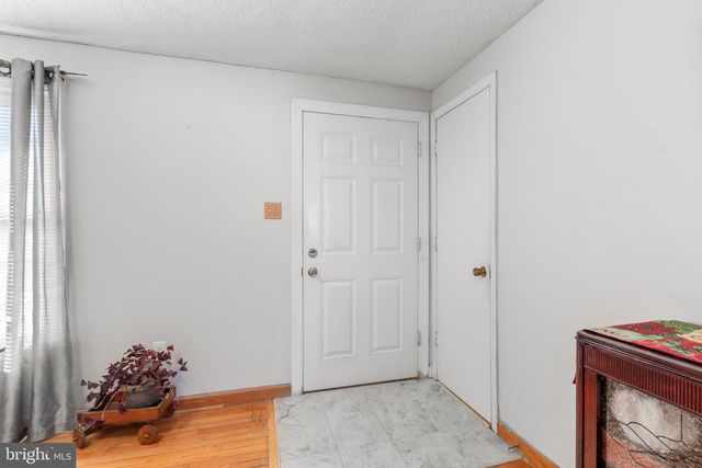 5 TURNER DR, Stafford, VA 22556