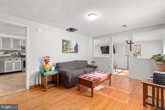 5 TURNER DR, Stafford, VA 22556