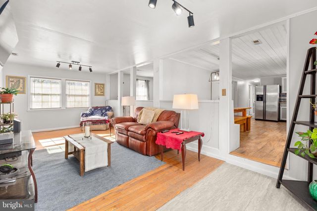 5 TURNER DR, Stafford, VA 22556