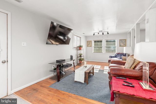 5 TURNER DR, Stafford, VA 22556