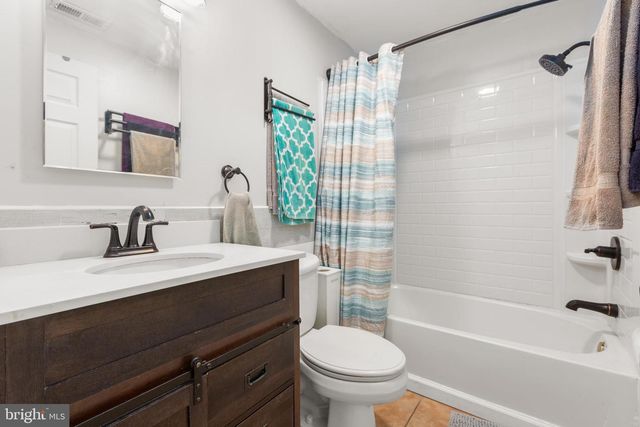 5 TURNER DR, Stafford, VA 22556